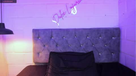 Snapshot of im_mia_dl chatting on 04.15.26 Mia online show from 04.15.26