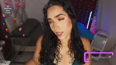 Snapshot of im_miabigass chatting on 07.11.26 Mishell Martinez INSTAGRAM im mishellbigass online show from 07.11.26