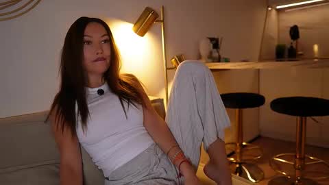 Milla online show from 11.26.25