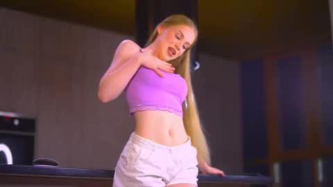 Snapshot of im_sexy_and_i_know_it_ chatting on 02.27.26 Brie online show from 02.27.26