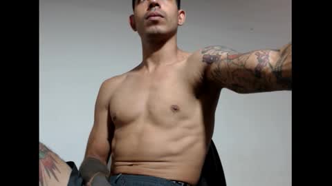 Snapshot of im_taylor24 chatting on 12.03.25 im_taylor24 online show from 12.03.25