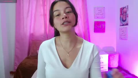 im_tulipan online show from 04.08.26