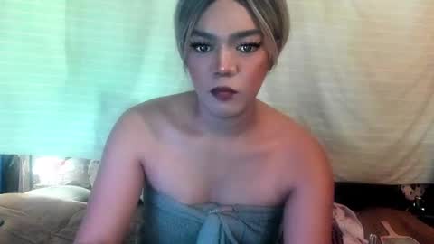 Snapshot of im_ur_hot_ella chatting on 01.27.25 ella may online show from 01.27.25