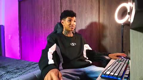 Snapshot of im_usuga chatting on 03.27.26 im_usuga online show from 03.27.26