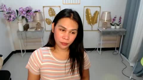 Snapshot of imdestined_foryou chatting on 12.04.24 Ashley online show from 12.04.24