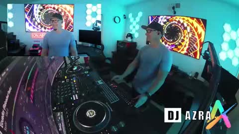 Snapshot of imdjazra chatting on 12.24.24 DJ Azra online show from 12.24.24