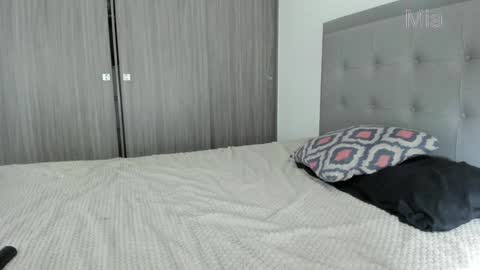 Snapshot of immia_rosse chatting on 01.24.25 mia --------- COL TIME online show from 01.24.25