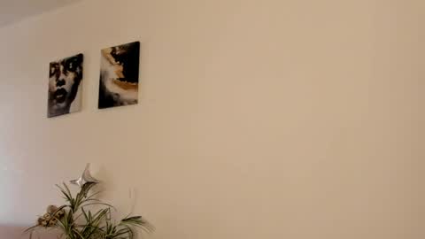 my name Imo  Fansly  online show from 04.10.26