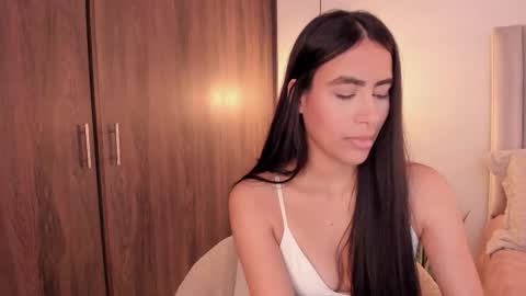 sarah online show from 11.02.25