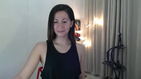 Snapshot of imyourcottoncandy chatting on 05.25.26 kc online show from 05.25.26