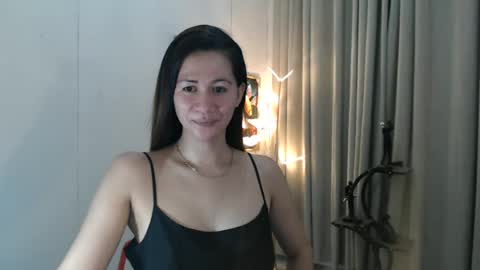 Snapshot of imyourcottoncandy chatting on 06.23.26 kc online show from 06.23.26