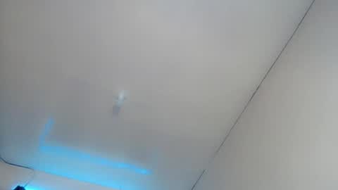 YOUR GIRLFRIEND online show from 07.09.26