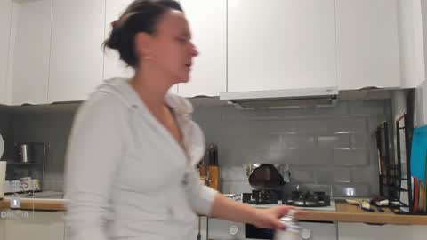 Ina Kush online show from 12.08.24