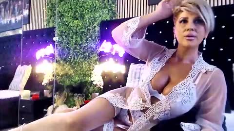 Snapshot of inanna_ishtar1 chatting on 10.17.25 inanna_ishtar1 online show from 10.17.25