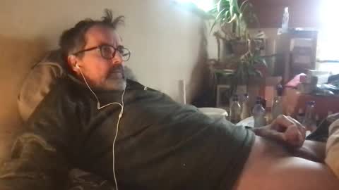 Snapshot of incerfa_oli chatting on 10.20.25 Inserfa online show from 10.20.25