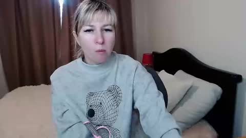 incredible_ariela online show from 02.09.25