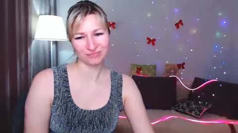 incredible_ariela online show from 02.13.25
