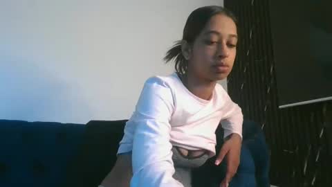 indanbella19 online show from 05.11.26