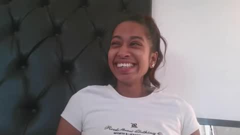 indanbella19 online show from 05.15.26