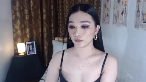 Snapshot of indestructabletrixie chatting on 01.10.25 indestructabletrixie online show from 01.10.25