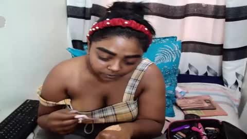 Snapshot of indian_firexx chatting on 05.11.26 Tanya online show from 05.11.26