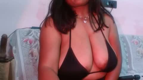 Snapshot of indian_goddess9 chatting on 02.02.25 Parul online show from 02.02.25