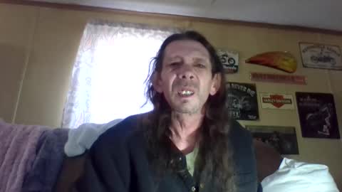 Snapshot of indianabob1 chatting on 02.18.26 indianabob1 online show from 02.18.26