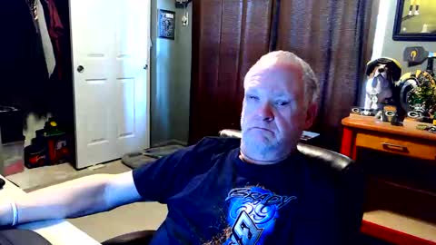 Papa online show from 11.24.25