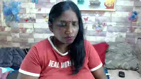 Snapshot of indianblue3 chatting on 11.10.25 tracy online show from 11.10.25