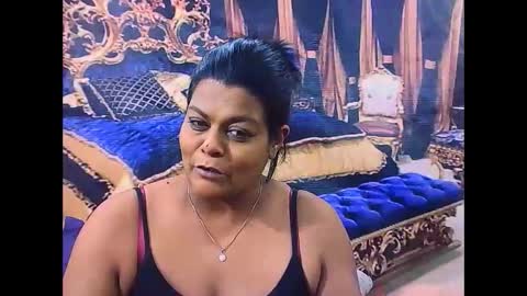 Snapshot of indiancherrypie chatting on 11.21.25 indiancherrypie online show from 11.21.25