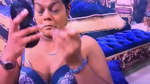 Snapshot of indiancherrypie chatting on 02.25.26 indiancherrypie online show from 02.25.26