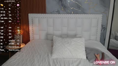 Snapshot of indiancutiie chatting on 12.30.24 LITTLE AINHOA online show from 12.30.24