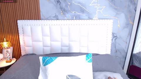 Snapshot of indiancutiie chatting on 01.24.25 LITTLE AINHOA online show from 01.24.25