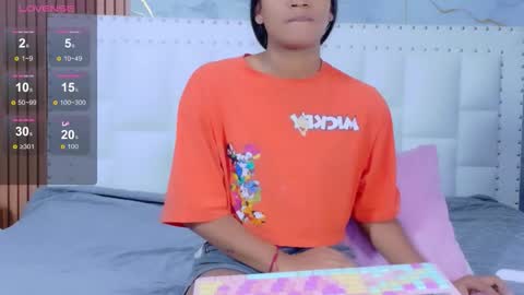 LITTLE AINHOA  online show from 01.05.26