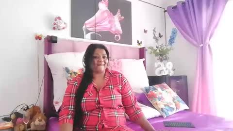 indiandelia online show from 02.23.25