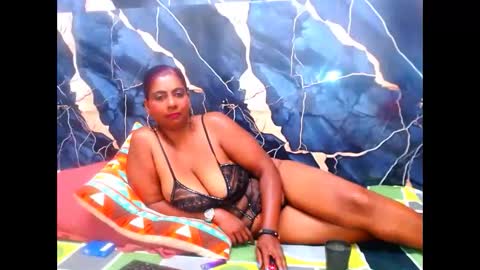 indianerotica4u online show from 01.10.26