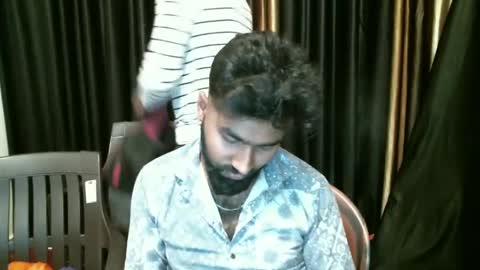 Snapshot of indianh chatting on 12.17.24 indian hairy online show from 12.17.24