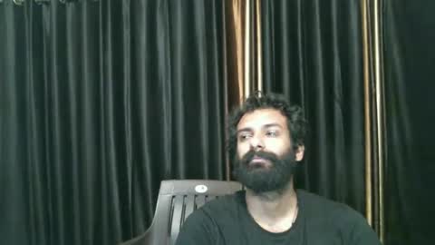 Snapshot of indianh chatting on 03.06.25 indian hairy online show from 03.06.25