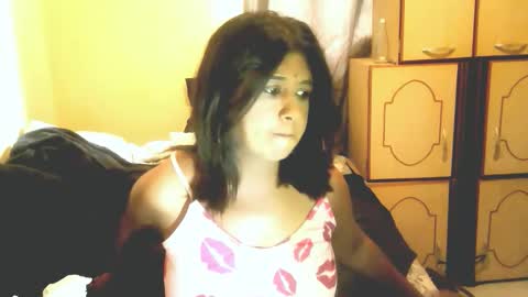 Snapshot of indianpleasures21 chatting on 03.17.26 indianpleasures21 online show from 03.17.26