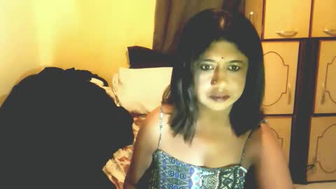 Snapshot of indianpleasures21 chatting on 03.17.26 indianpleasures21 online show from 03.17.26