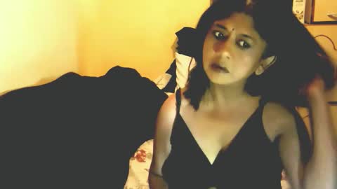 Snapshot of indianpleasures21 chatting on 03.31.26 indianpleasures21 online show from 03.31.26