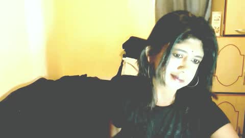 Snapshot of indianpleasures21 chatting on 04.08.26 indianpleasures21 online show from 04.08.26