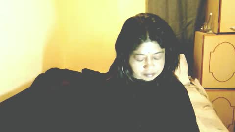 Snapshot of indianpleasures21 chatting on 04.13.26 indianpleasures21 online show from 04.13.26