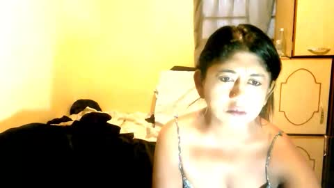Snapshot of indianpleasures21 chatting on 04.20.26 indianpleasures21 online show from 04.20.26