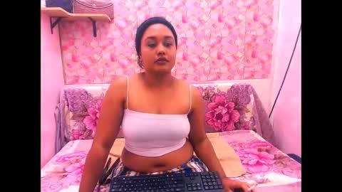 Snapshot of indianpoision69 chatting on 05.14.26 indianpoision69 online show from 05.14.26