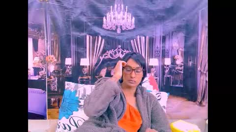 Snapshot of indianrebel4u2luv chatting on 06.11.26 indianrebel4u2luv online show from 06.11.26