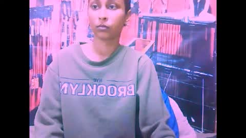 indiansexybutt4u2luv online show from 01.10.26