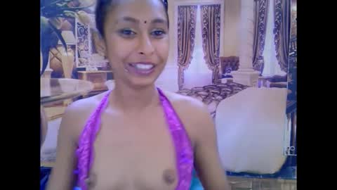 Snapshot of indiansexybutt4u2luv chatting on 02.26.26 indiansexybutt4u2luv online show from 02.26.26