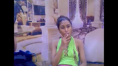 Snapshot of indiansexybutt4u2luv chatting on 02.27.26 indiansexybutt4u2luv online show from 02.27.26