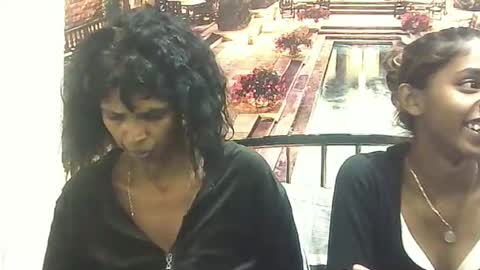 indiansexyslender4u2luv online show from 01.17.25